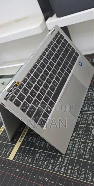 New Laptop HP EliteBook 840 G8 16GB Intel Core i7 SSHD (Hybrid) 512GB