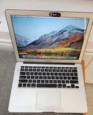 Laptop Apple MacBook Air 2017 8GB Intel Core i5 SSD 256GB