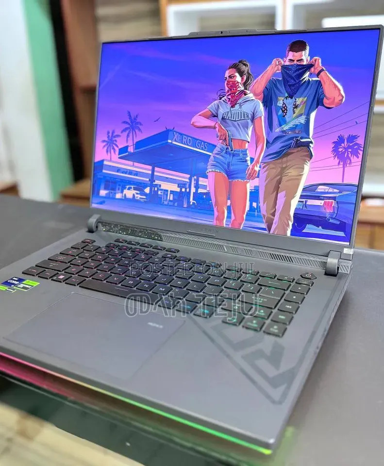 New Laptop Asus ROG Strix G16 16GB Intel Core i9 SSD 1T
