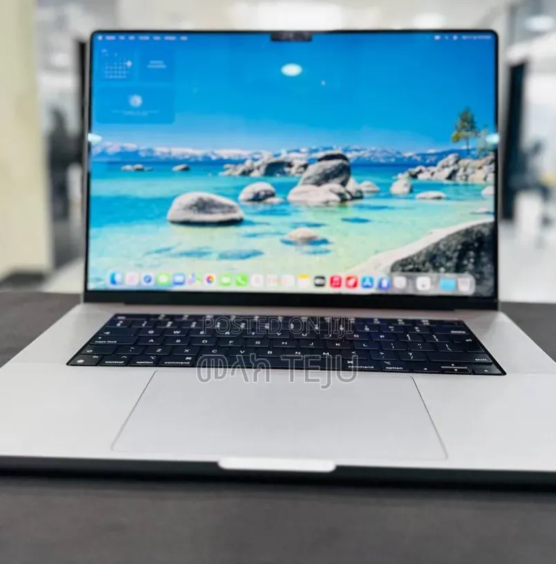 New Laptop Apple MacBook Pro 2021 M1 16GB Apple M1 SSD 512GB