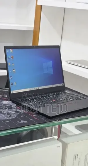 New Laptop Lenovo ThinkPad X1 Carbon 16GB Intel Core i7 SSD 512GB