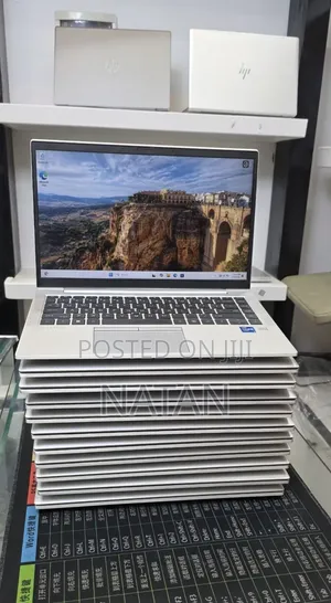 New Laptop HP EliteBook 840 G10 16GB Intel Core i7 SSD 512GB