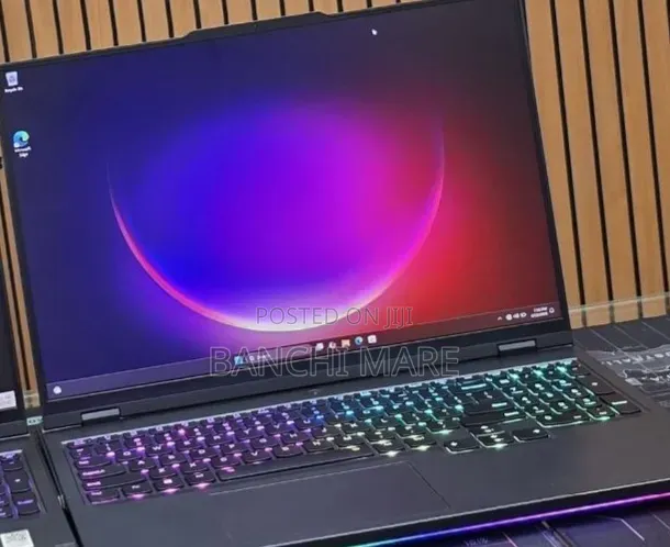 New Laptop Lenovo Legion Pro 7 48GB Intel Core i9 SSD 1T