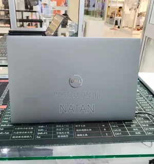 New Laptop Dell Precision 5680 16GB Intel Core i7 SSD 512GB