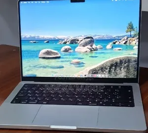 New Laptop Apple MacBook Pro 2024 M4 16GB Apple M4 SSD 512GB