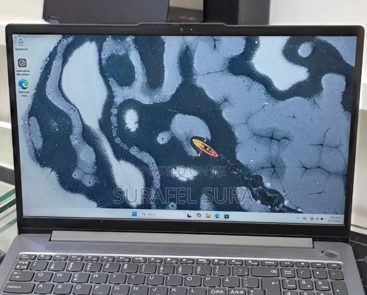 New Laptop Lenovo Ideapad 3 8GB Intel Core i5 SSD 512GB