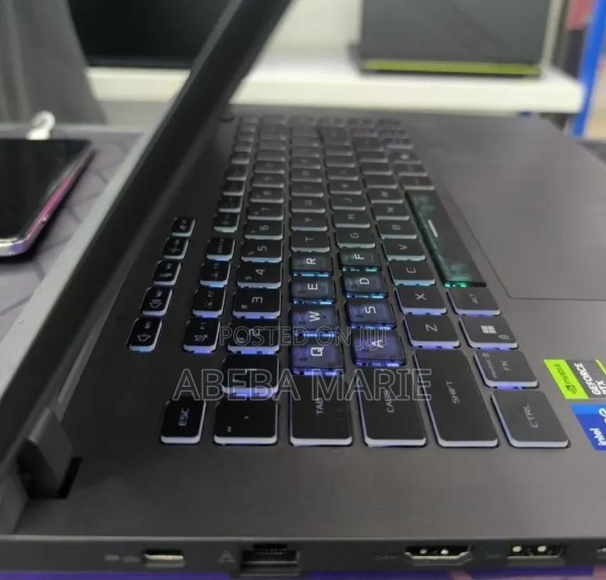 New Laptop Asus ROG Strix G16 G614 16GB Intel Core i7 SSD 1T