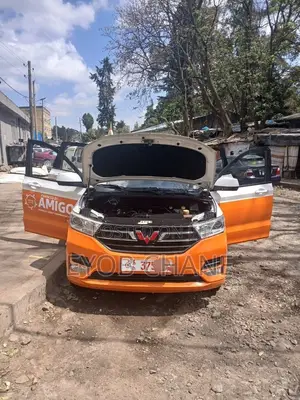 Wuling Hongguang S 2021 White