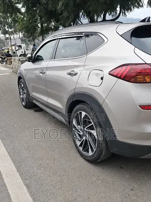 Hyundai Tucson 2020 Gold