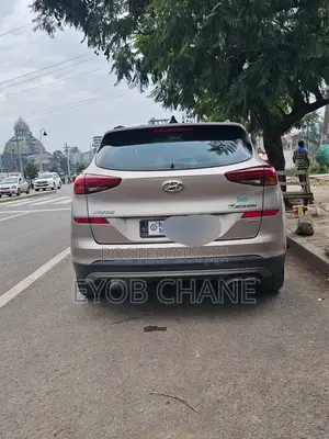 Hyundai Tucson 2020 Gold