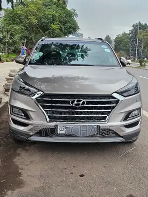 Hyundai Tucson 2020 Gold