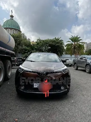 Toyota C-HR 2017 Brown