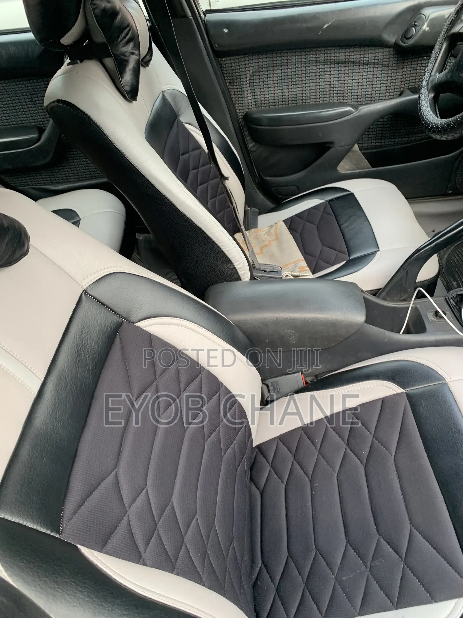 Mercedes-Benz E200 2013 Silver