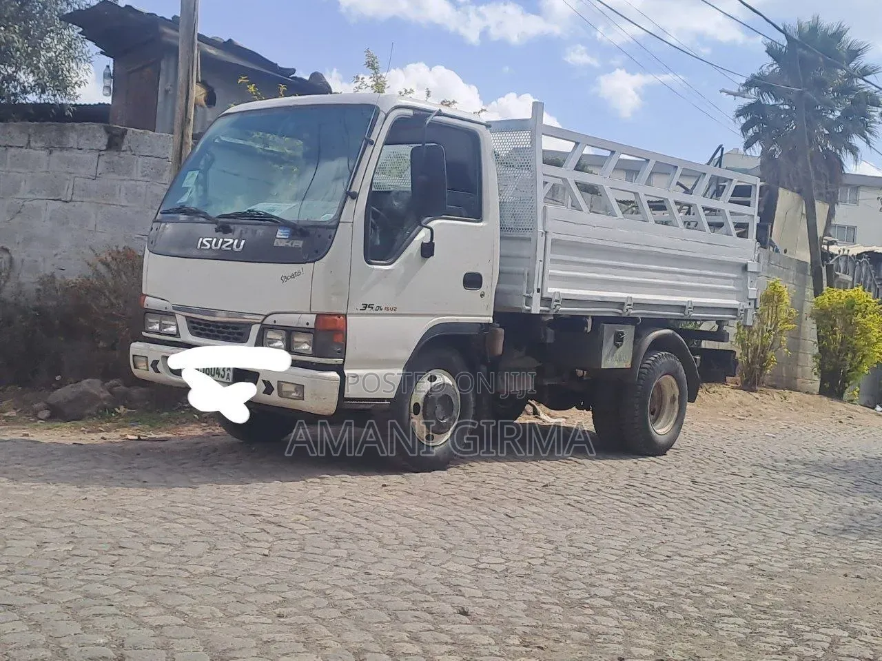አይሱዙ ገልባጭ ምንም ንኪኪ የሌለው ሞተር ሆነ ሌላነገር ጨርሶ የማይፍልግ ብዙ ያልደከመ ዋጋ