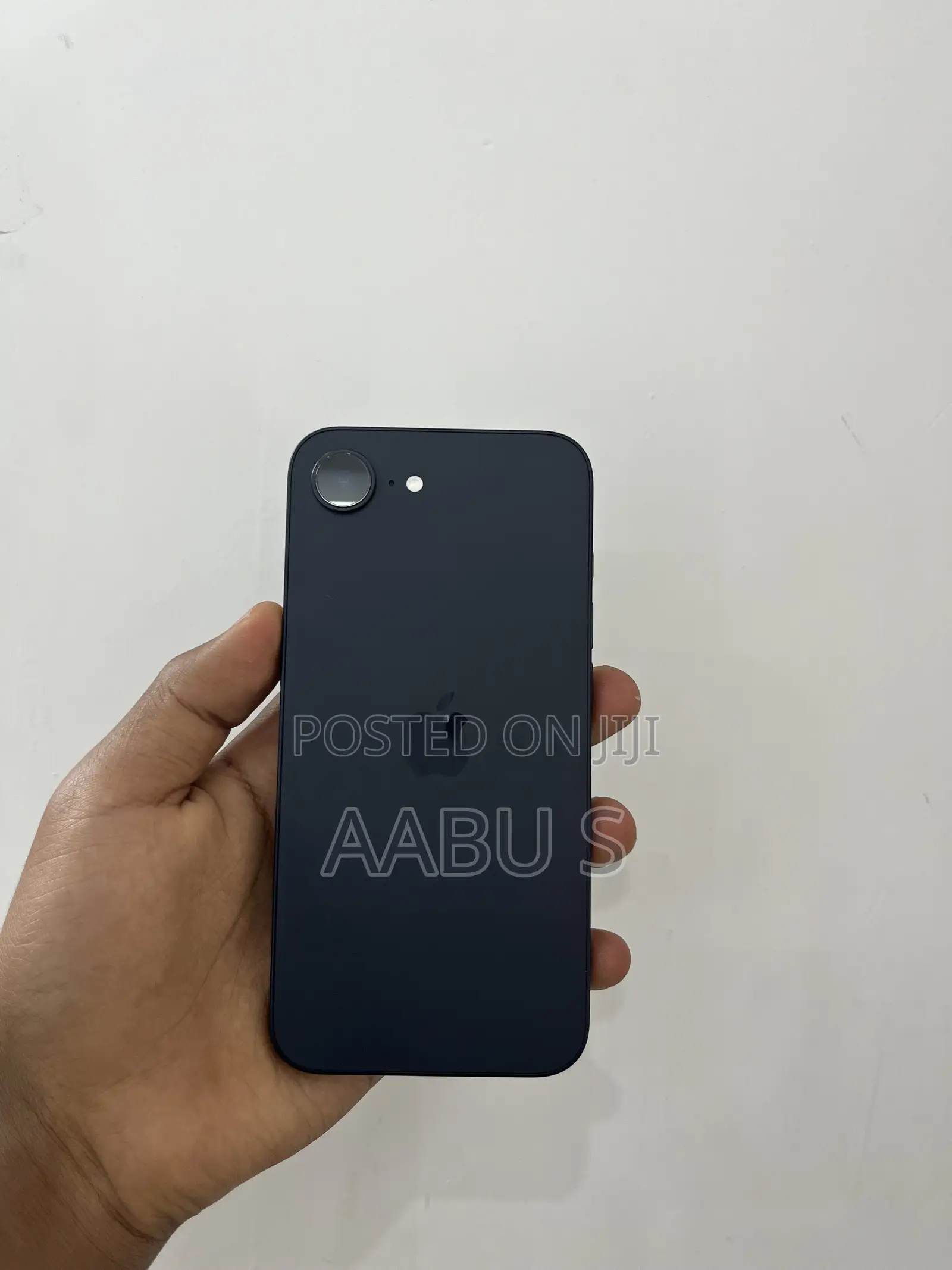 New Apple iPhone 16e 128 GB Black