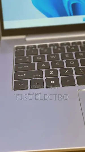 New Laptop HP EliteBook 840 10 16GB Intel Core i7 SSD 512GB