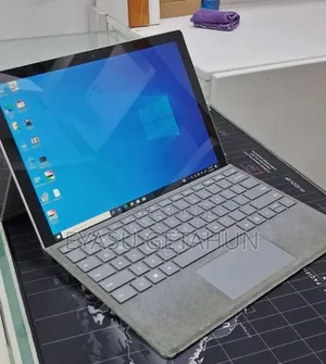 New Laptop Microsoft Surface Pro 6 8GB Intel Core i5 SSD 256GB