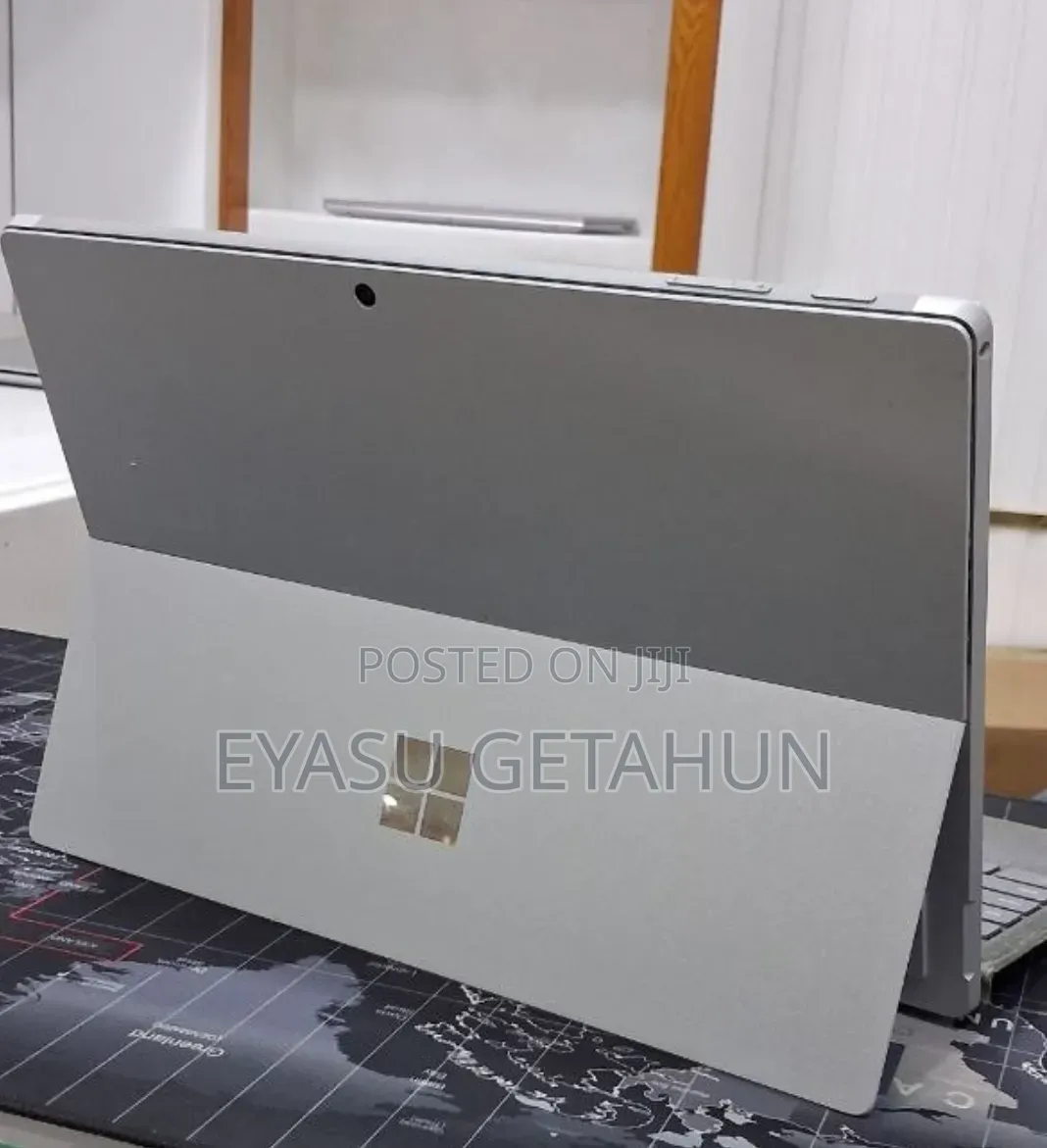 New Laptop Microsoft Surface Pro 6 8GB Intel Core i5 SSD 256GB