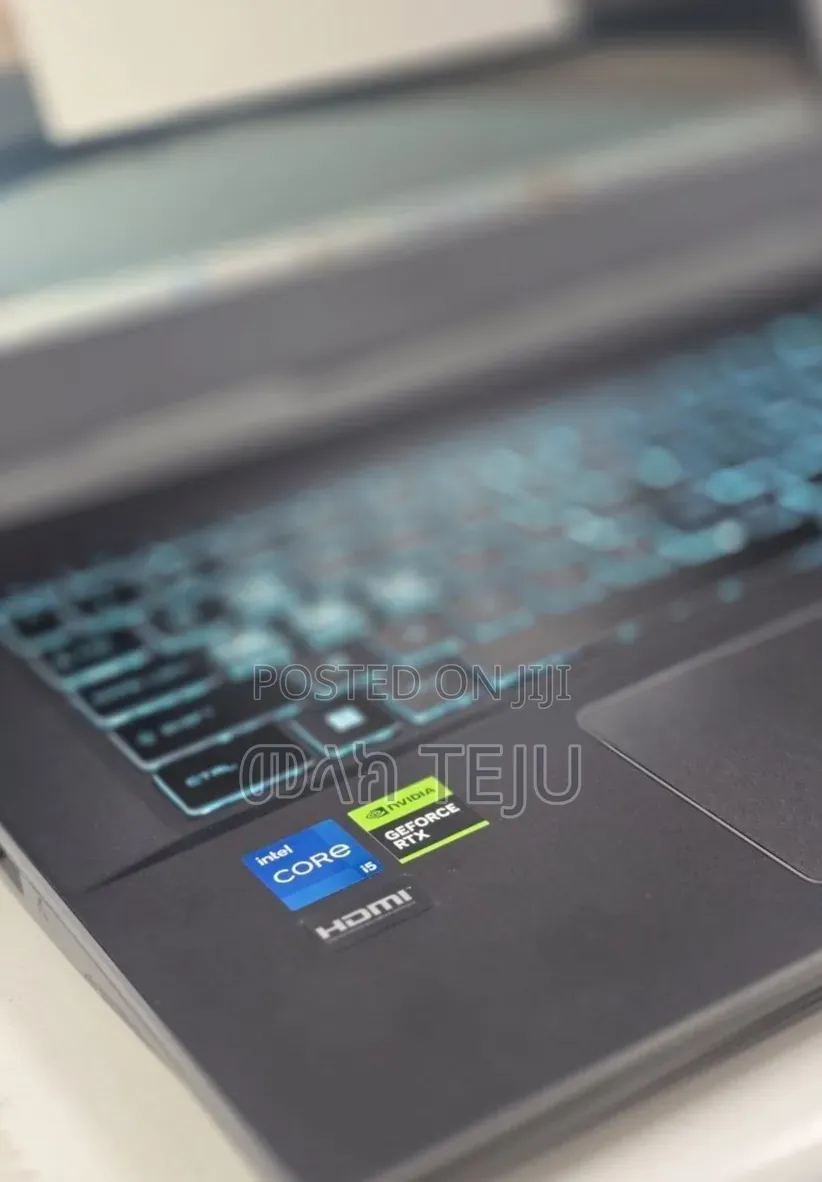 New Laptop MSI MSI Sword 15 16GB Intel Core i5 SSD 1T