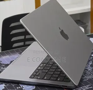 New Laptop Apple MacBook 8GB SSD 512GB