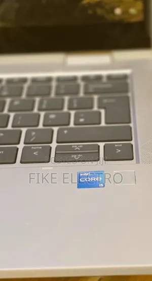 New Laptop HP EliteBook 830 G8 16GB Intel Core i5 SSD 512GB