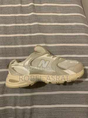 New Balance 530