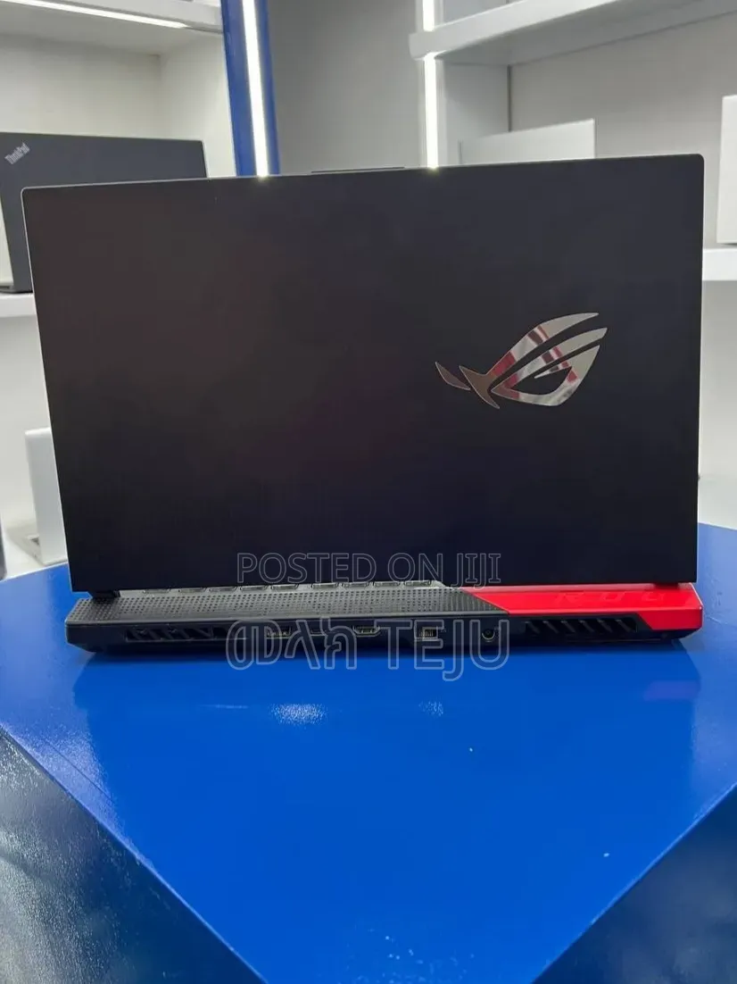 New Laptop Asus ROG G703 16GB AMD Ryzen 9 SSD 512GB
