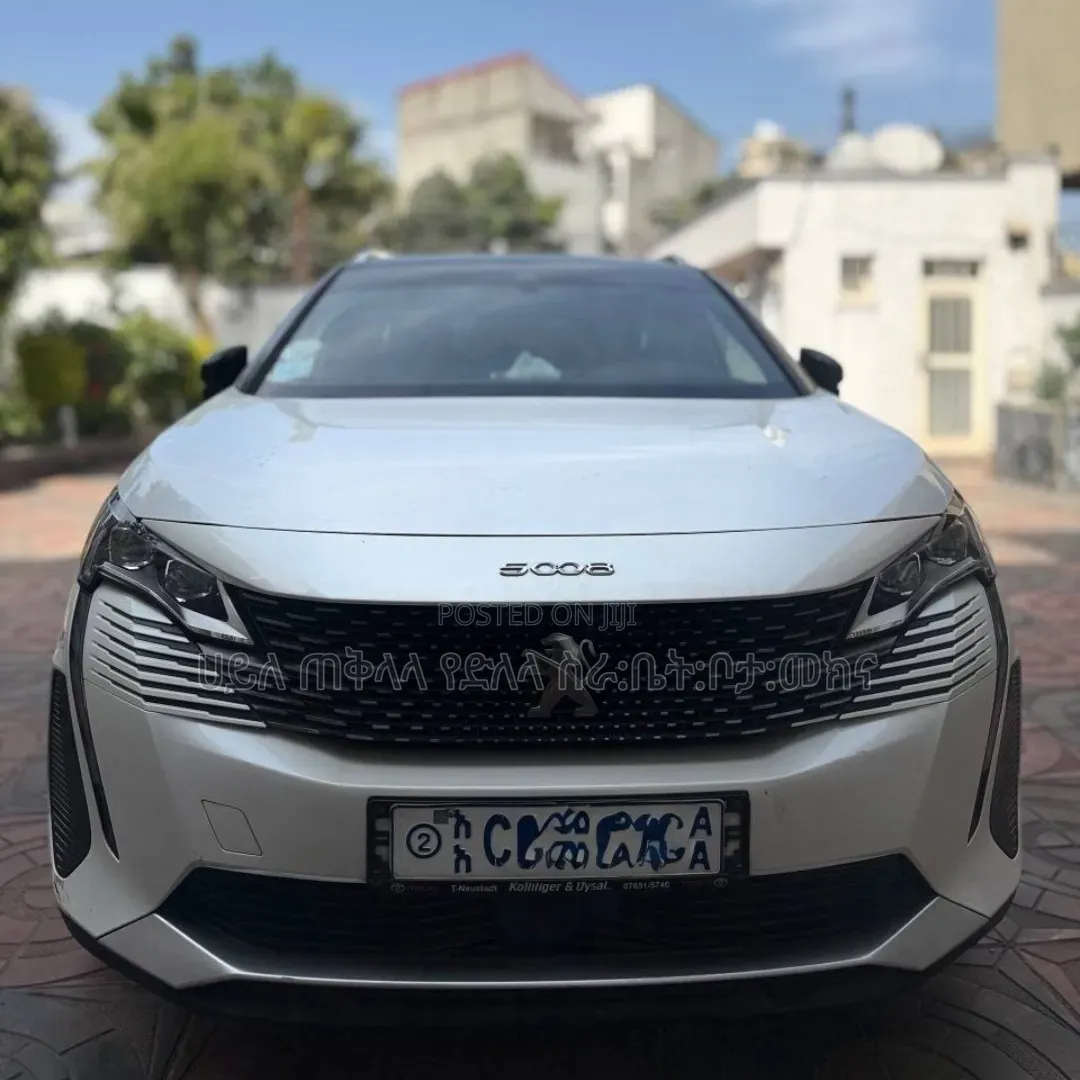 Peugeot 5008 2021 Ivory