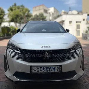 Peugeot 5008 2021 Ivory