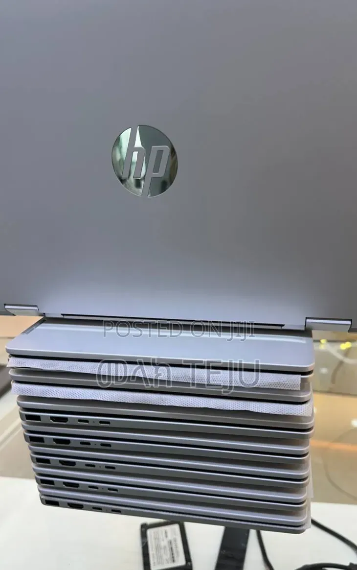New Laptop HP OmniBook 5 Flip 16GB Intel Core i7 SSD 512GB