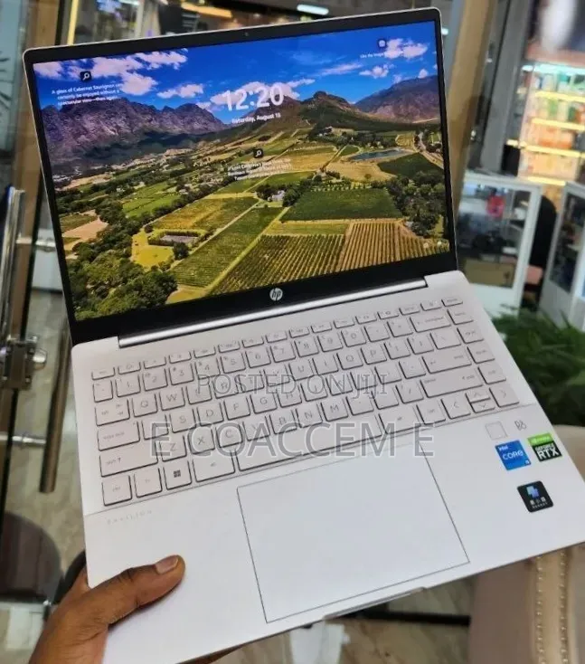 New Laptop HP 16GB Intel Core i5 SSD 512GB