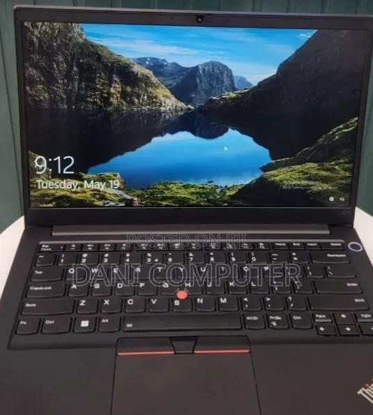 New Laptop Lenovo ThinkPad E14 Gen 4 16GB Intel Core i7 SSD 512GB