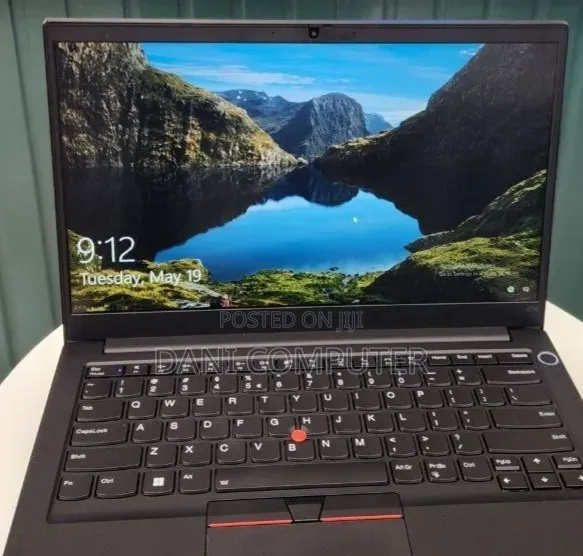 New Laptop Lenovo ThinkPad E14 Gen 4 16GB Intel Core i7 SSD 512GB
