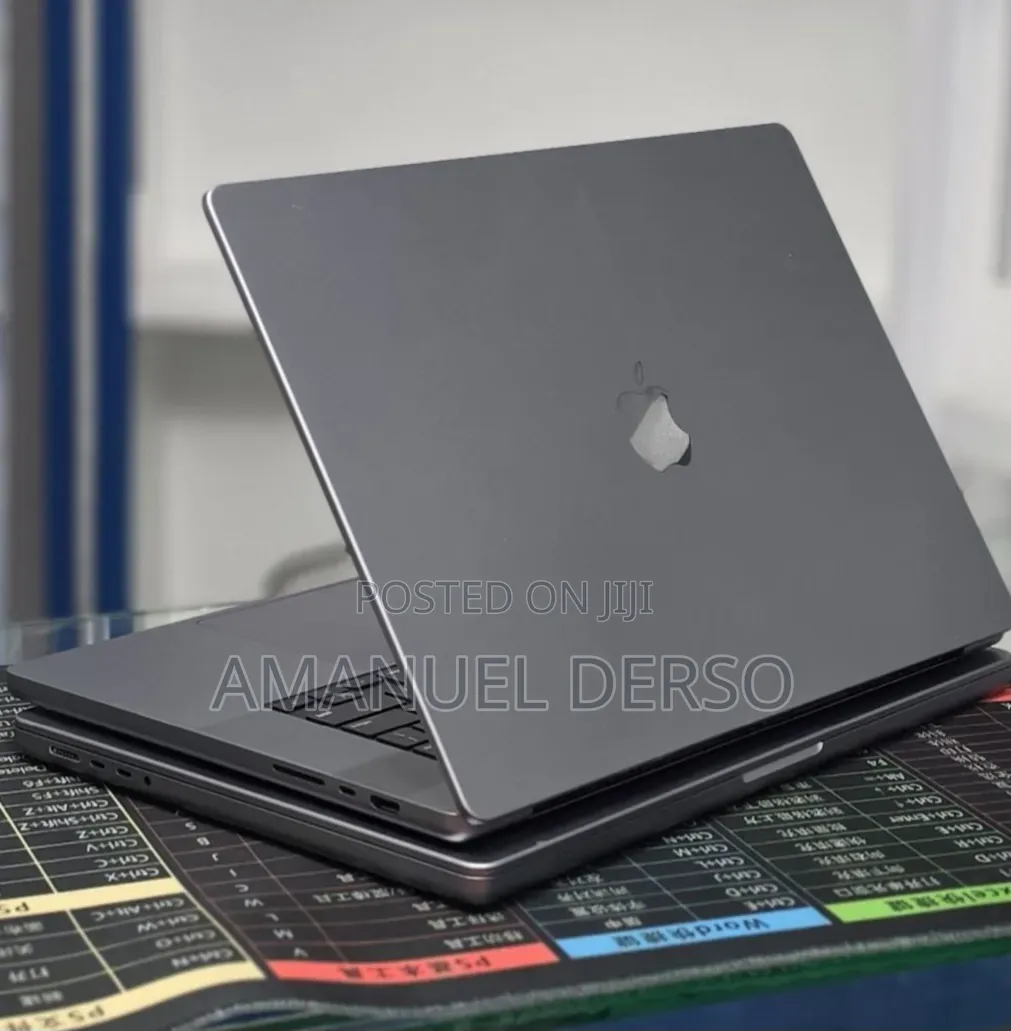 New Laptop Apple MacBook Air 2020 M1 32GB Apple M1 Pro SSD 1T