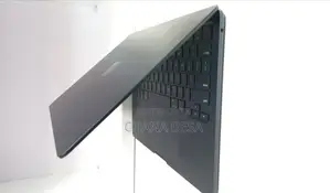 New Laptop Apple MacBook Air 2022 M2 8GB Apple M2 SSD 256GB