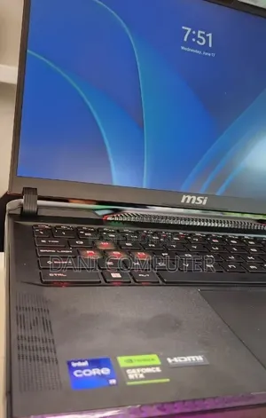 New Laptop MSI Raider GE68HX 13VI-202US 16GB Intel Core i9 SSD 1T