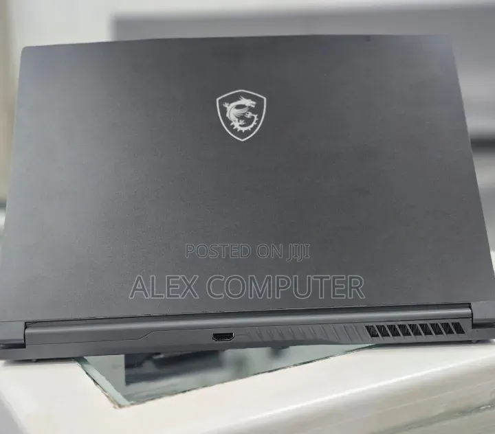 New Laptop MSI 16GB Intel Core i5 SSD 1T