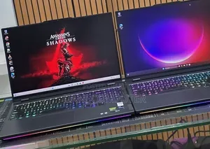 New Laptop Lenovo Legion Pro 7 48GB Intel Core i9 SSD 1T