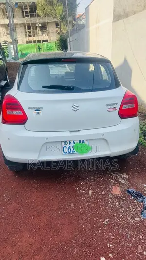 Suzuki Swift Sport 2022 White