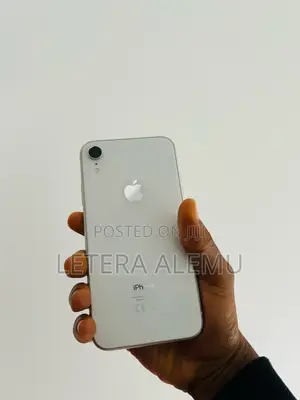 New Apple iPhone XR 128 GB White
