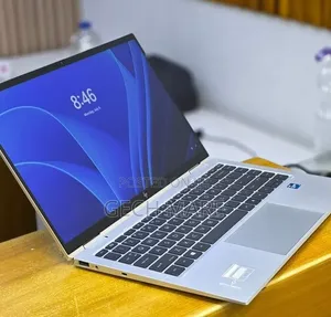 New Laptop HP EliteBook 1040 G8 32GB Intel Core i7 SSD 512GB