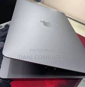 New Laptop Apple MacBook Air 2020 M1 8GB Apple M1 SSD 256GB