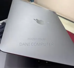 New Laptop Apple MacBook Air 2020 M1 8GB Apple M1 SSD 256GB
