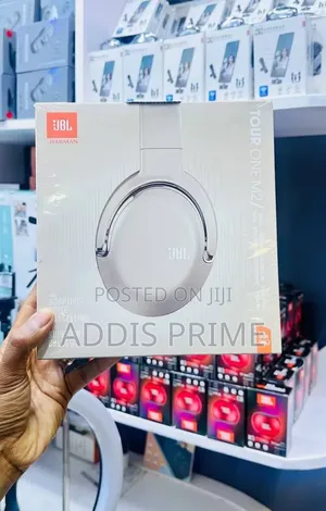 JBL Tour One M2 Wireless Headset–Adaptive Noise Cancelling 50H Battery