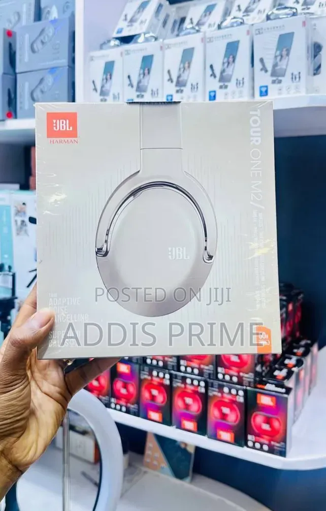 JBL Tour One M2 Wireless Headset–Adaptive Noise Cancelling 50H Battery