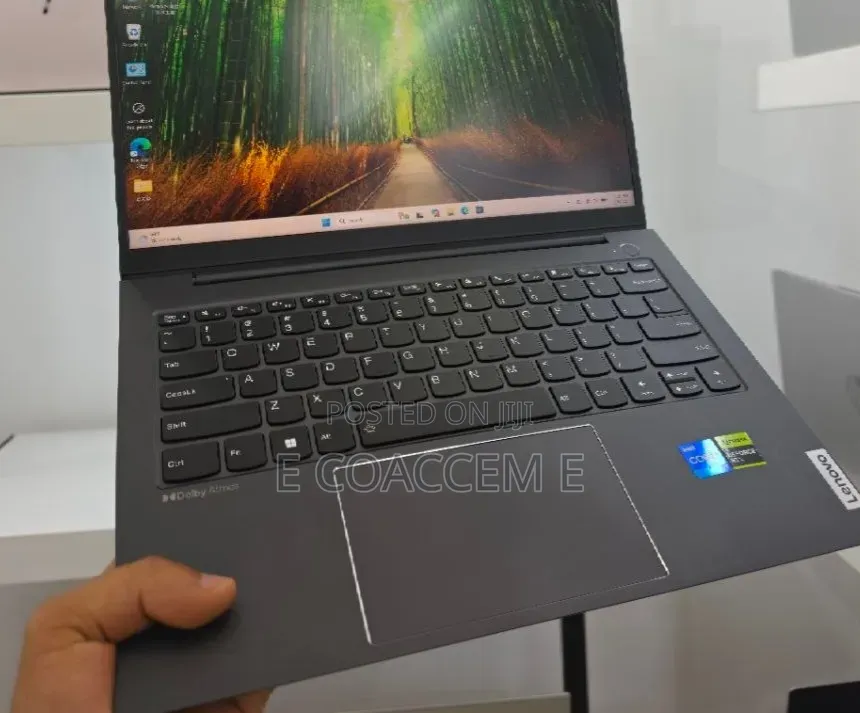 New Laptop Lenovo 16GB Intel Core i7 SSD 512GB
