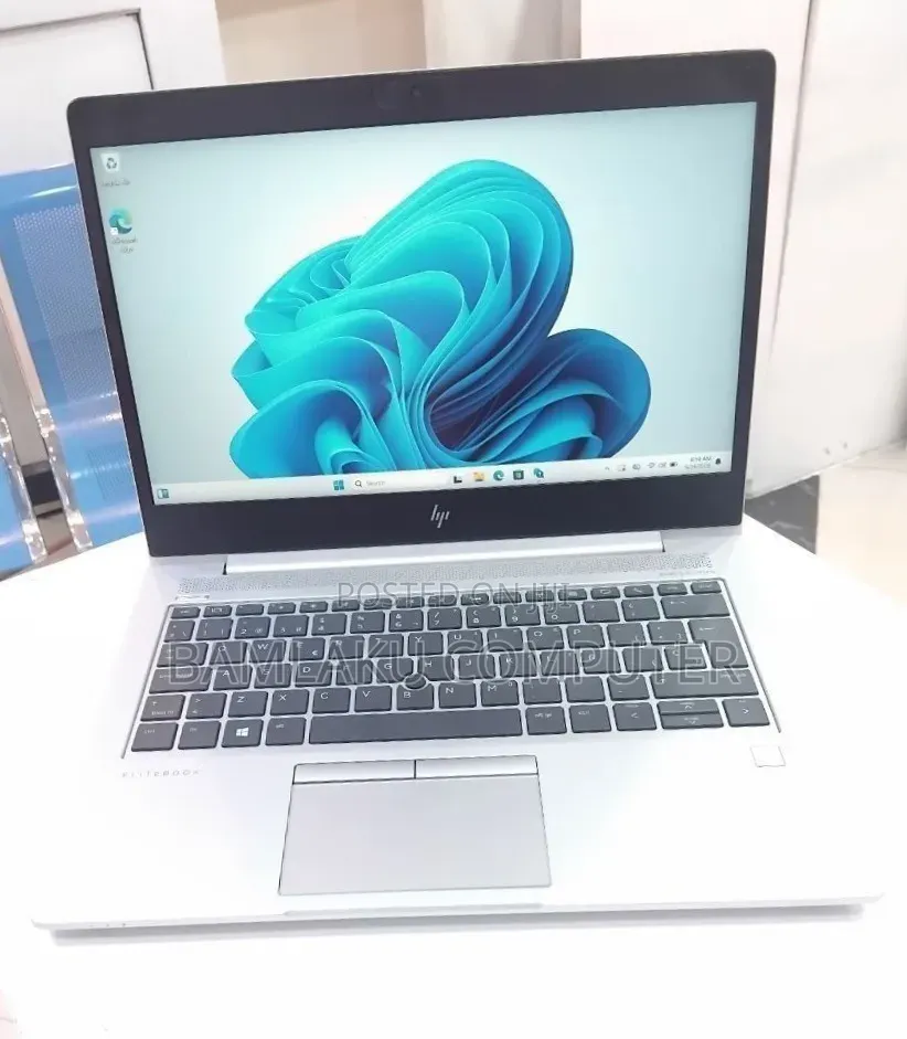 New Laptop HP EliteBook 830 G5 8GB Intel Core i5 SSD 512GB