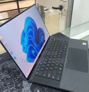 New Laptop Dell XPS 15 9500 16GB Intel Core i7 SSD 512GB