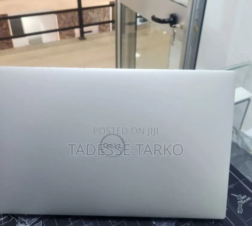 New Laptop Dell XPS 15 9500 16GB Intel Core i7 SSD 512GB