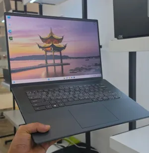 New Laptop Dell Inspiron 15 16GB Intel Core i7 SSD 1T